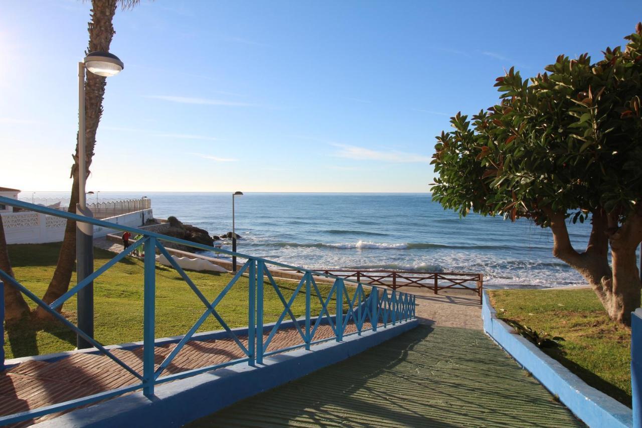 Beach Apartment El Faro Torrox Exterior foto